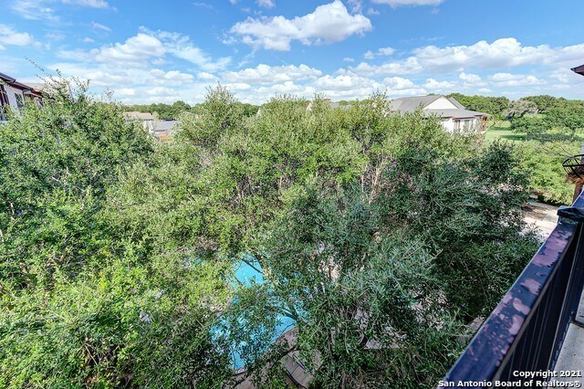 Building Photo - 7342 Oak Manor Dr