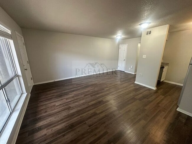 Building Photo - 6029 Barton St
