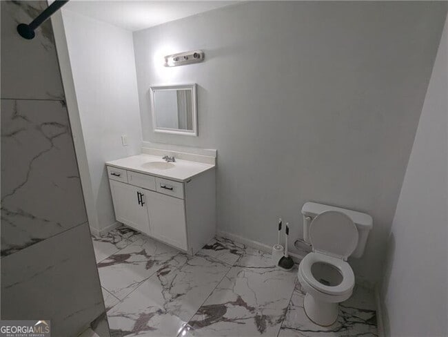 Building Photo - 365 Winding River Dr