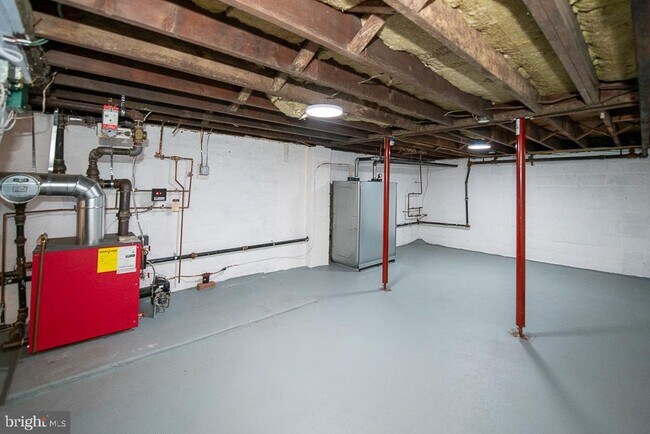 Building Photo - 9 Fulton Ave