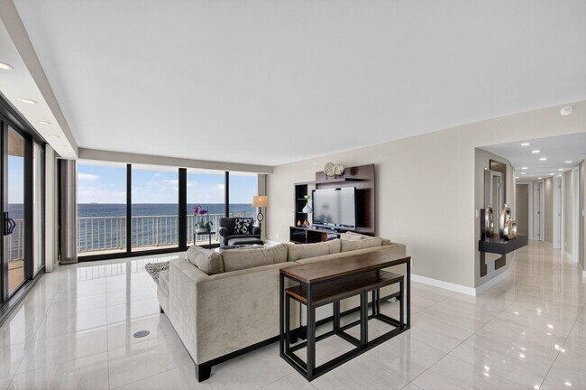 Building Photo - 3400 S Ocean Blvd