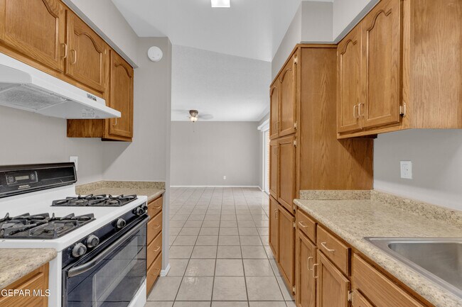 Building Photo - 228 Caribe Cir