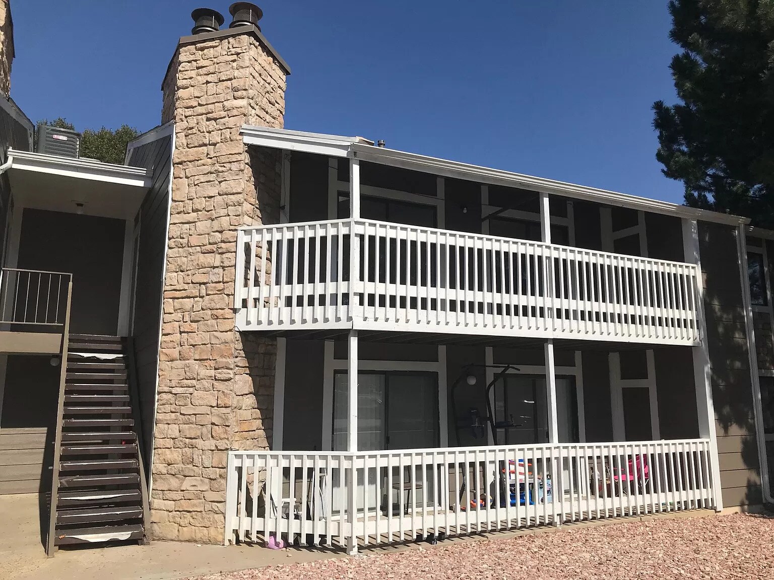 Building Photo - 18163 E Kentucky Ave