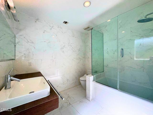 Building Photo - 869 S Euclid Ave