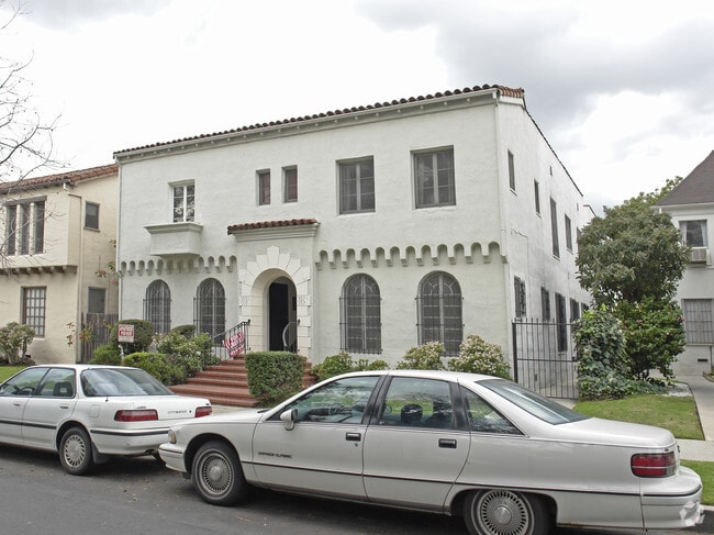 Primary Photo - 355 - 361 N Orange Grove Ave