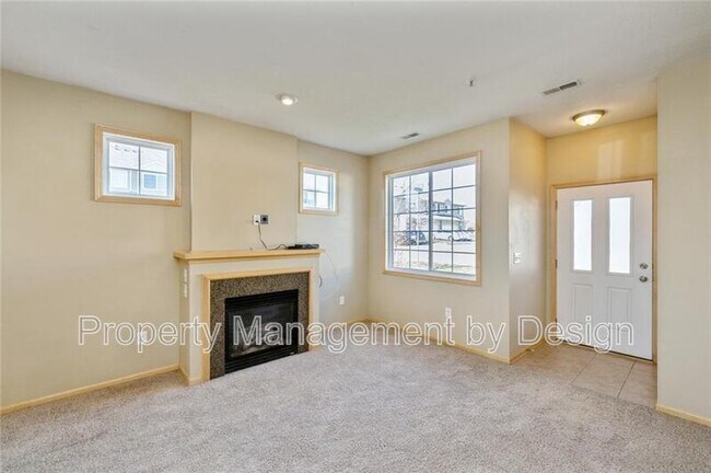 Building Photo - 8580 Rock Dr
