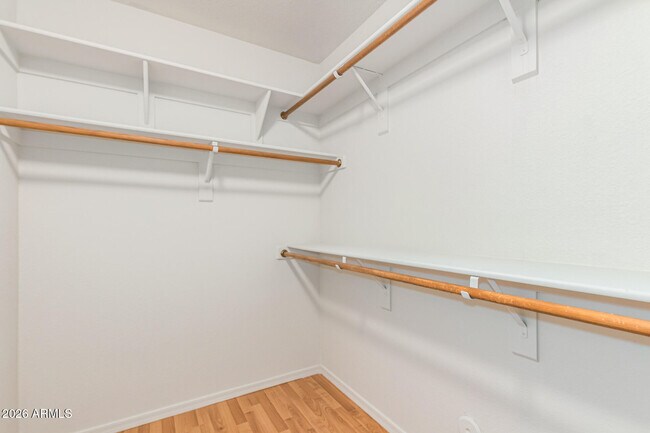 Building Photo - 7706 E Peralta Ave