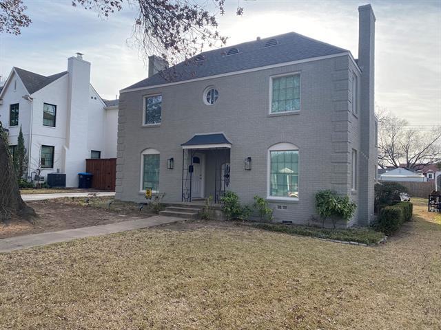 Primary Photo - 2556 Boyd Ave