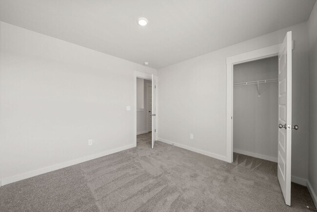 Building Photo - Pet Friendly New Construction!