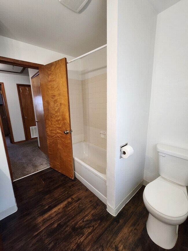 Building Photo - Swords & Rohmann