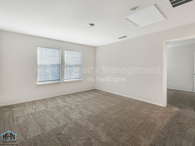 Building Photo - 4051 Basil Mdw