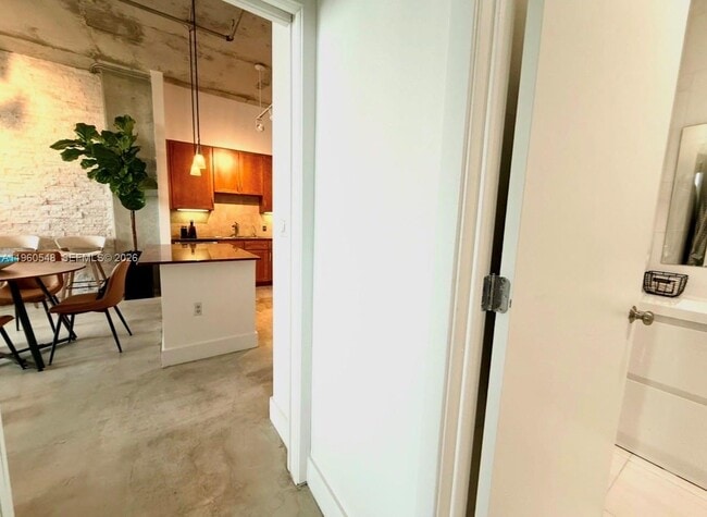 Building Photo - 2001 S Biscayne Blvd