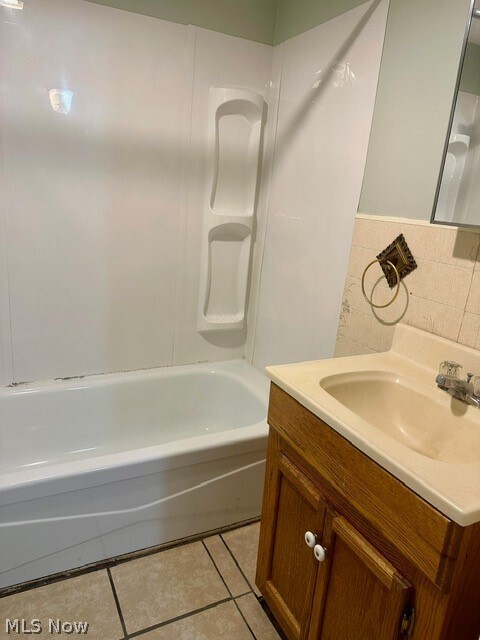 Building Photo - 649 W Hopocan Ave