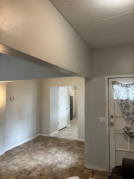 Building Photo - 8308 N 11th St