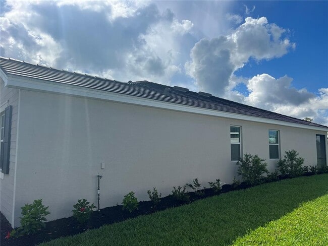 Building Photo - 11319 Burgundy Dr