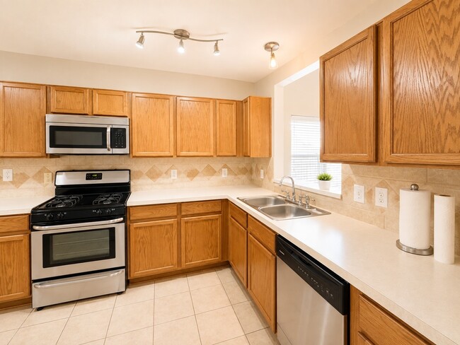 Building Photo - 714 Cypresswood Ridge
