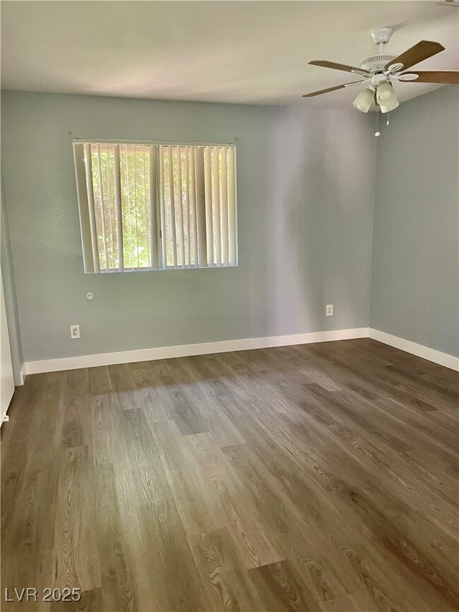 Building Photo - 6881 Tamarus St