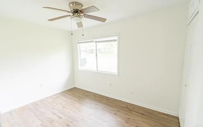 Building Photo - Gorgeous, Remodeled, & Could Be Yours! HUD...