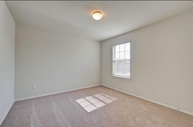 Building Photo - 1623 Avocet Way