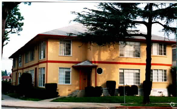 Primary Photo - 3419 Stocker St