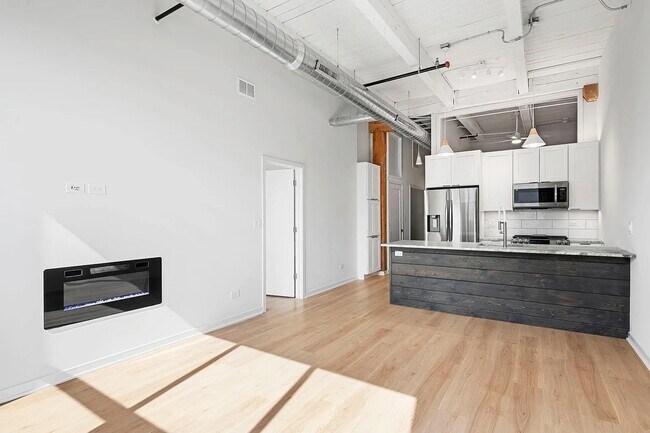 Primary Photo - 209 N Morgan St