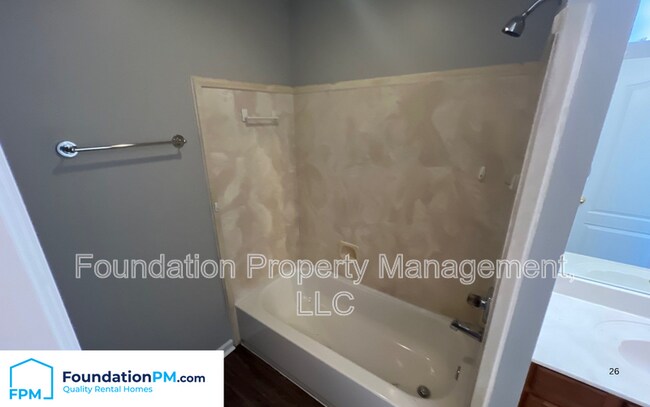 Building Photo - 9115 Cinderhill Cove W