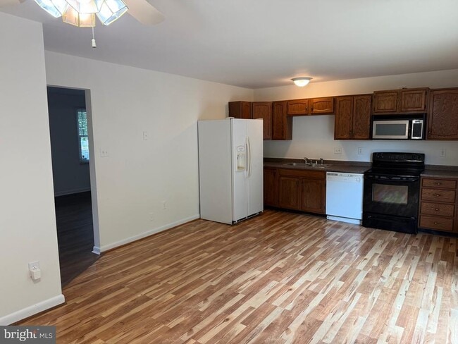Building Photo - 5109 Pecan Dr