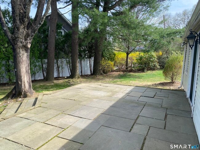 Building Photo - 1329 Stillwater Rd