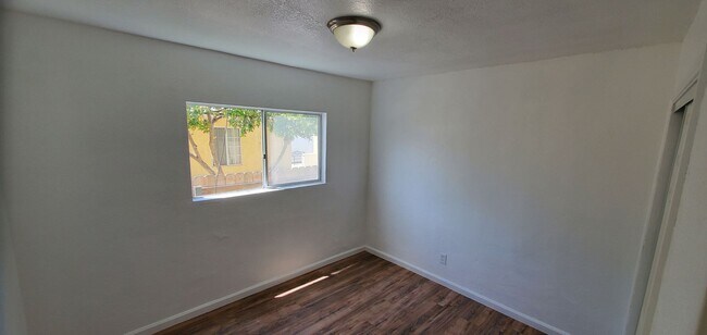 Building Photo - D STREET # A &amp; B