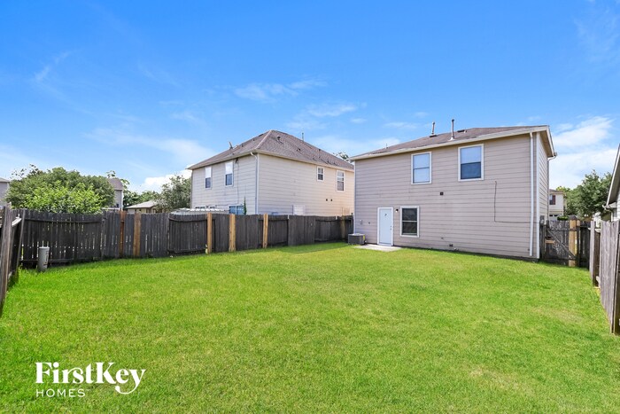 Building Photo - 8143 Chancewood Ln