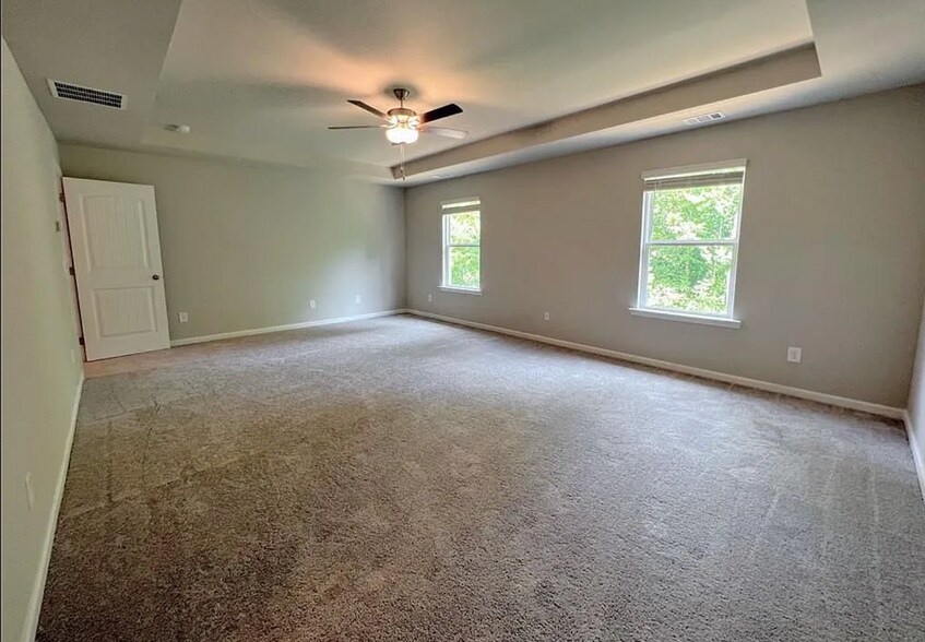 Building Photo - 257 Whitetail Cir