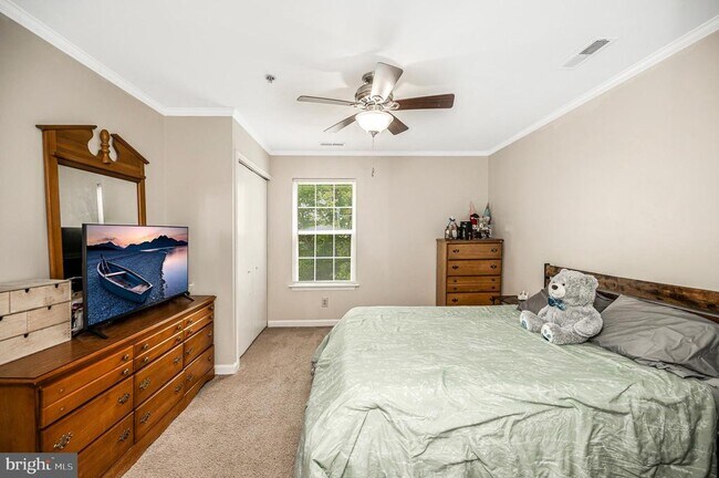 Building Photo - 75 Fern Oak Cir