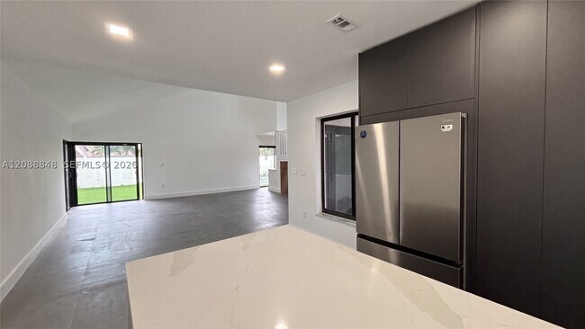 Building Photo - 11822 SW 108th Terrace