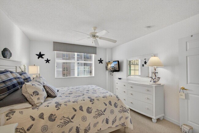 Building Photo - 1801 N Flagler Dr