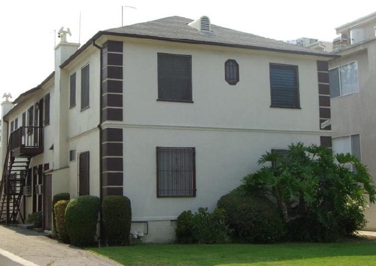 Building Photo - 1032 N Croft Ave