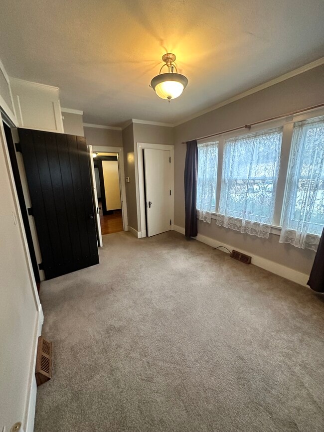 Building Photo - 31 Edgehill Ter