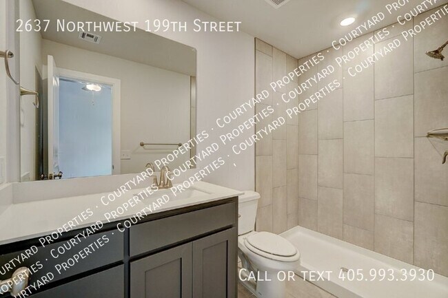 Building Photo - 2637 NW 199th St