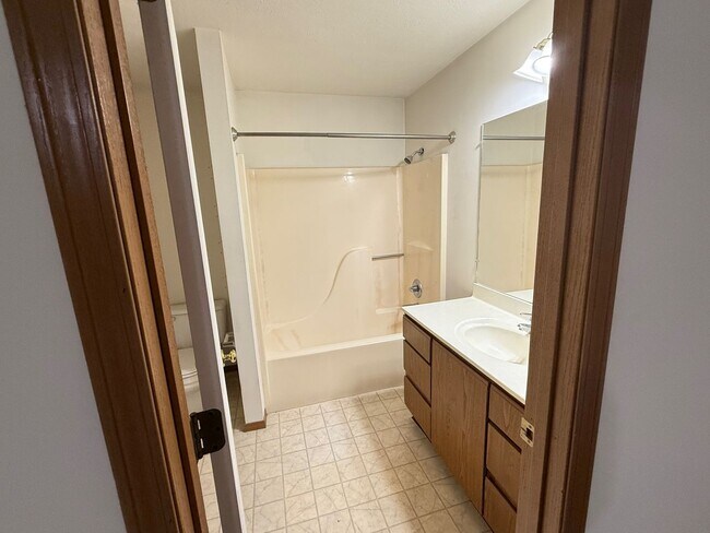 Building Photo - 1414 Croxton Ave