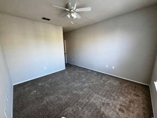 Building Photo - 2 Bedoom 2 bath Millenia Mall area Condo -...