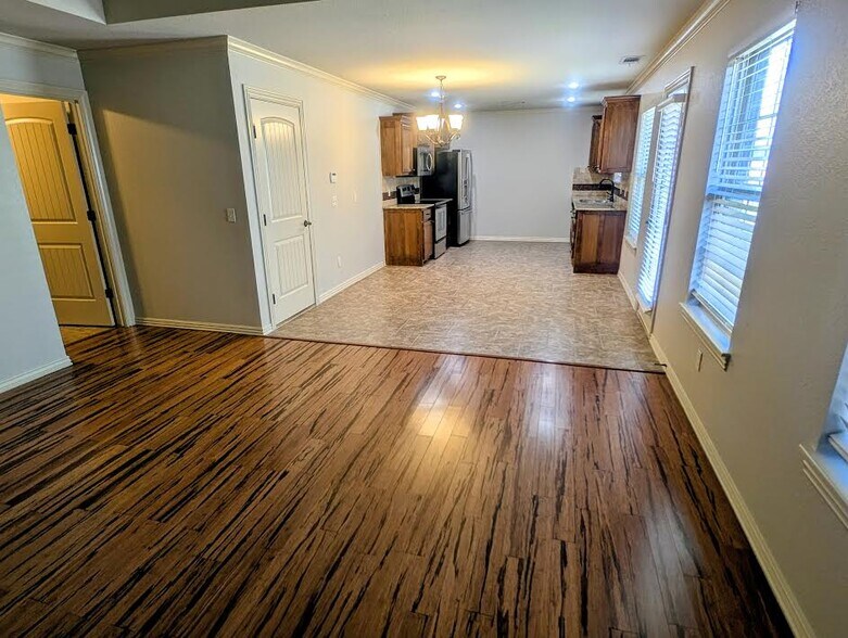 Living Room Pic 2 - 3110 Southwest Warberry Avenue