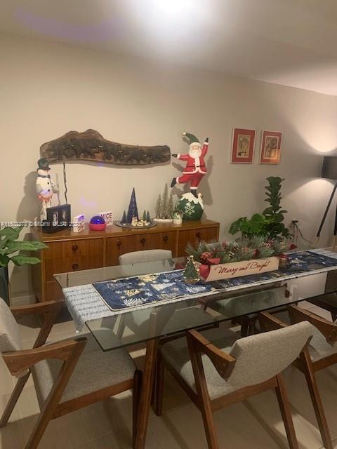 Building Photo - 1631 NE 114th St