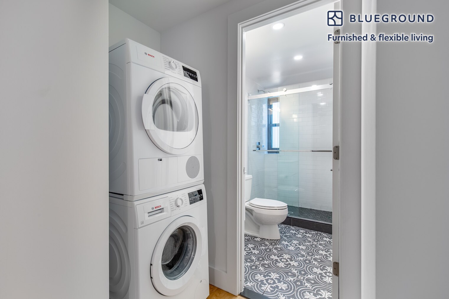 Building Photo - 10 W 65th St