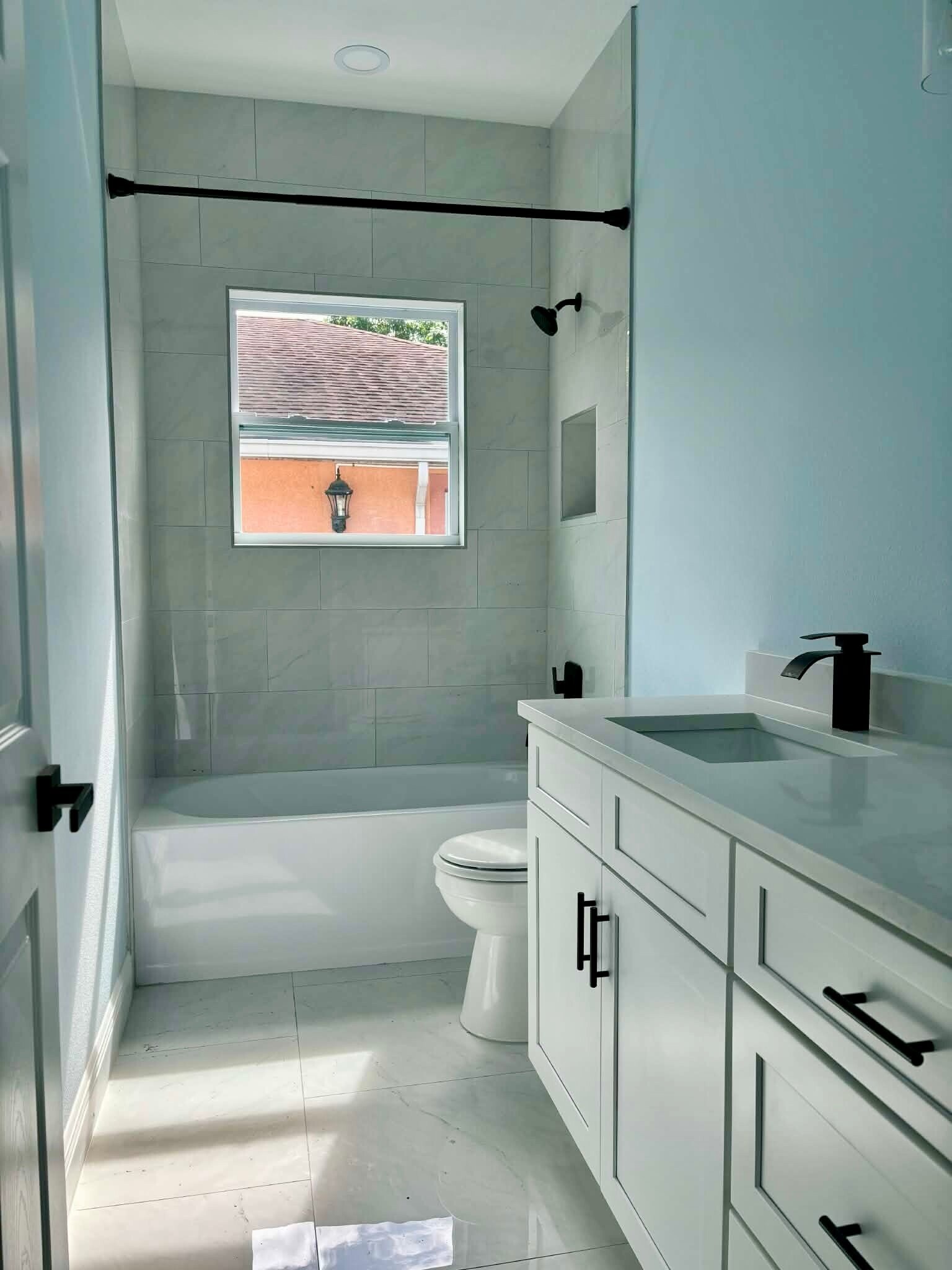 Building Photo - 3620 43rd Ave N