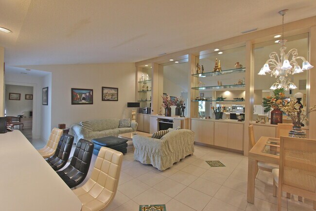 Building Photo - 10201 Chapman Oak Ct