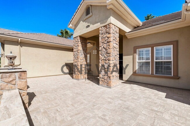 Building Photo - 4432 E Ford Ave