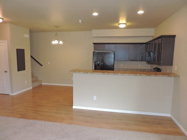 Building Photo - $1,950 | 3 Bedroom, 2.5 Bathroom Town Home | Pet Friendly* | Available for August 1st, 2026 Move In!