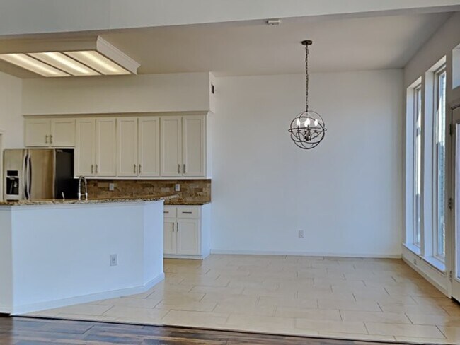 Building Photo - 4322 Duck Pond Ln