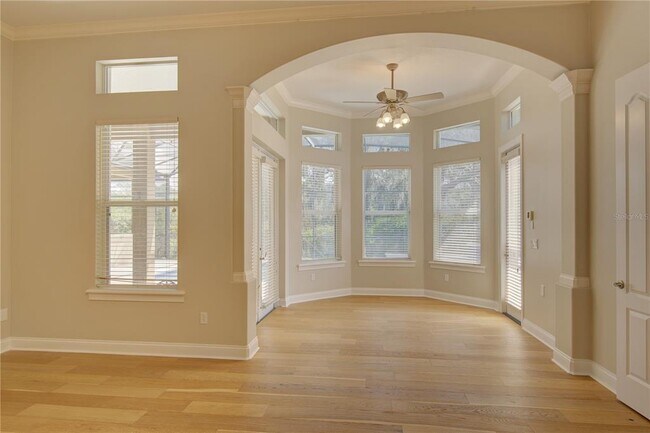 Building Photo - 916 Mills Estate Pl