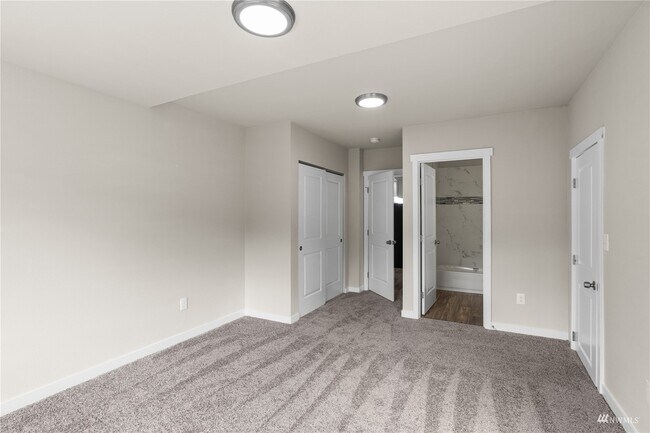 Building Photo - 5110 Boston Harbor Rd NE