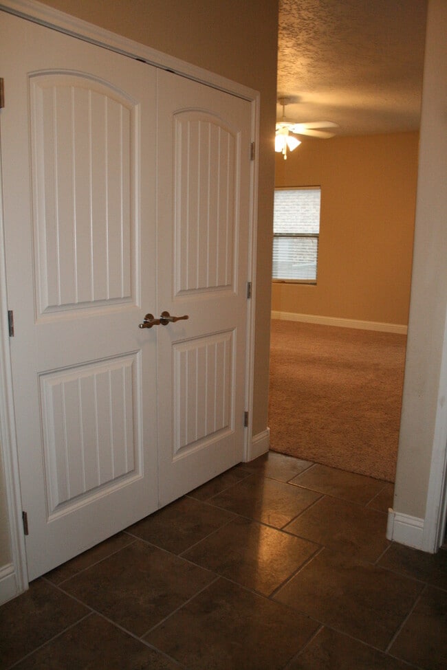 Building Photo - IMPRESSIVE HOME IN NEW SUBDIVISION NEAR HO...